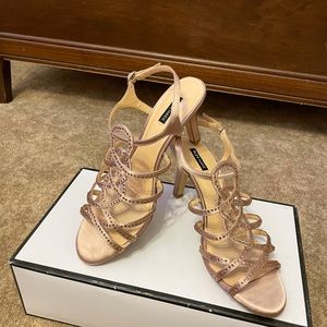 Alex Marie gold strapped sandals - NEW!